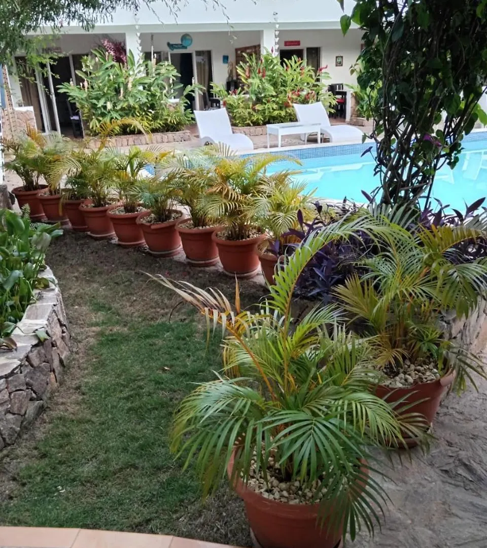 Dona Mayra Aparta Hotel Las Terrenas Ξενοδοχείο με διαμερίσματα
